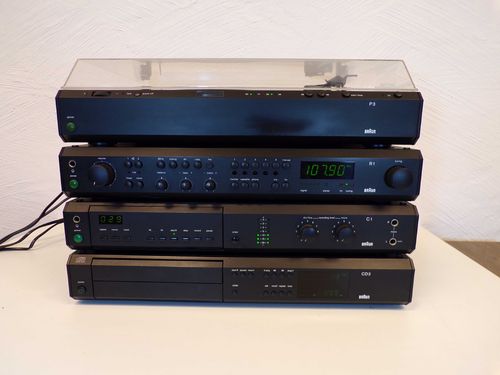 Stereo system Braun R1-CD2-C1-P3, black, very good condition, kplr1
