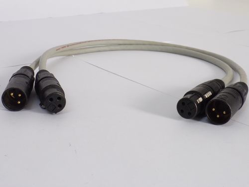 Monster cable XLR- Kabel, 0,40 Meter Länge auf beiden Seiten, SV083