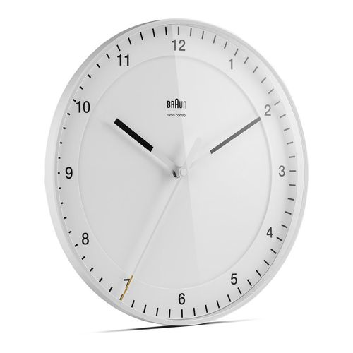 Braun BC17B-DCF Design Radio-Controlled Wall Clock, Whte, New+OVP, 67094