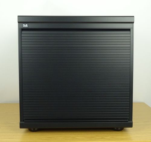 T+A TM44 equipment cabinet with roller shutter, black, very good condition, 7507